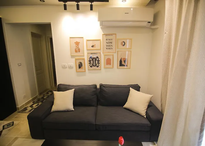 The Clay Studio - 2Br Artistic Yet Modern Loft Located Strategically Near Shopping Centre And Market