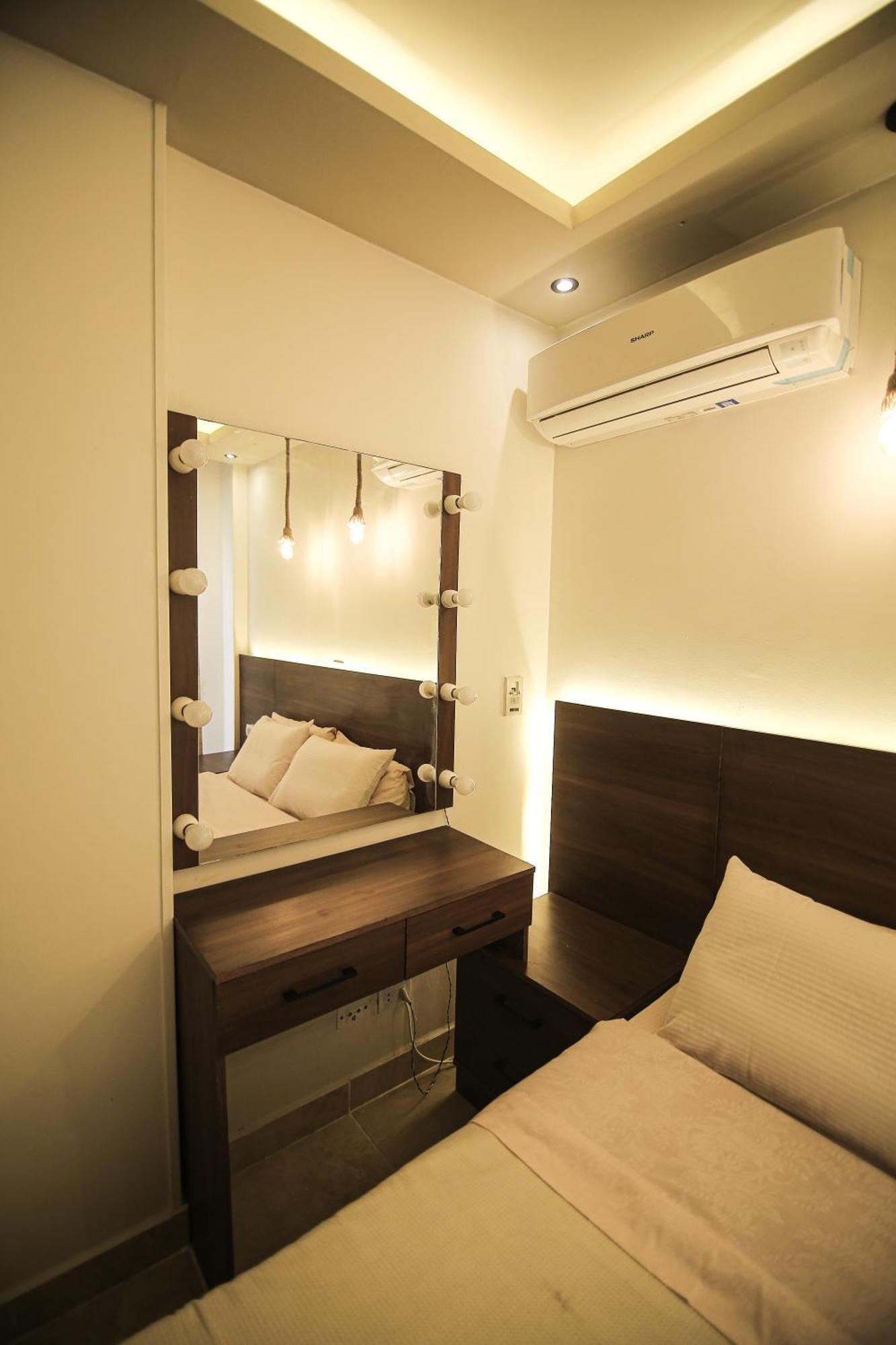 The Clay - 2br Artistic Yet Modern Loft Located Strategically Near Shopping Centre And Market * Caïro